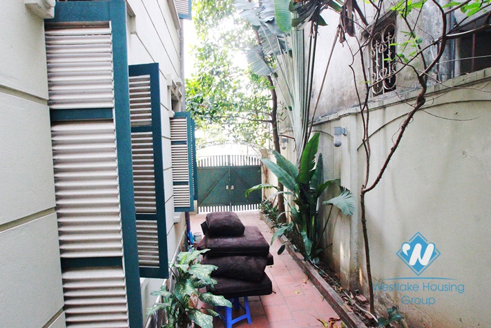 Nice and bright house for rent in Tay Ho area, Ha Noi